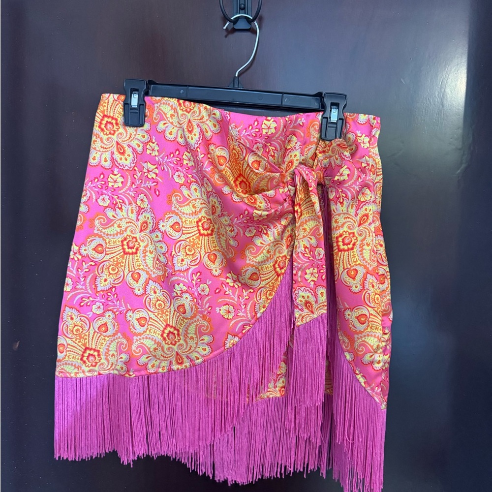 Dress Forum Pink and Orange Floral Skirt